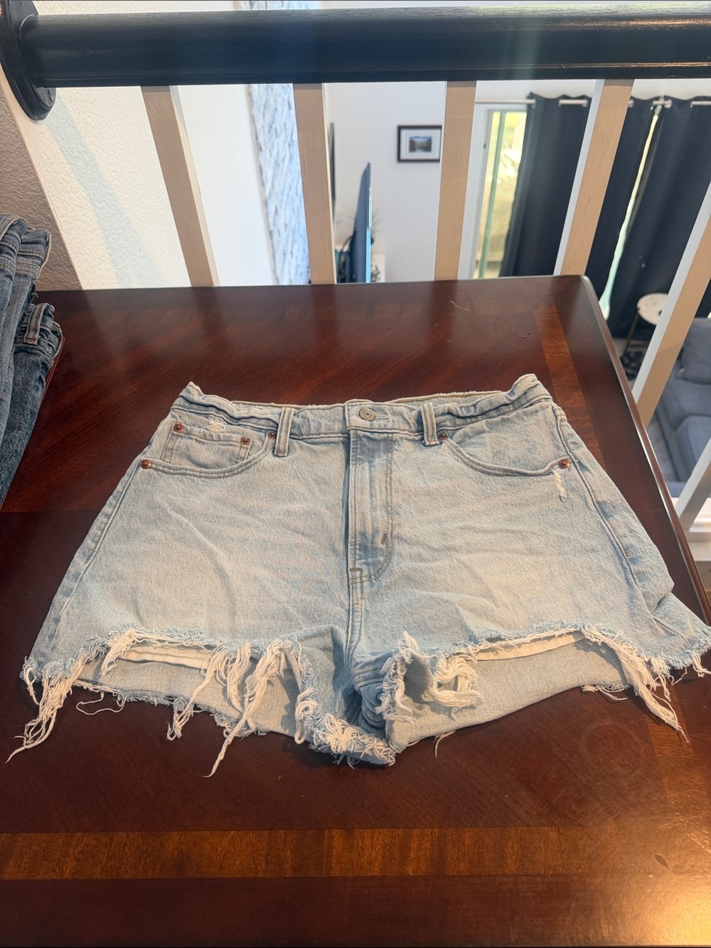 Abercrombie distressed high rise mom shorts
